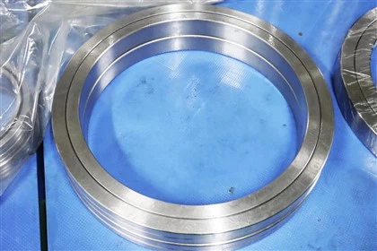 XR820060 Hla Cov Menyuam Bearing